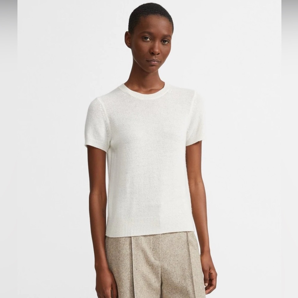 Cashmere NWT Theory 100% Cashmere Ivory T-shirt Size: Medium